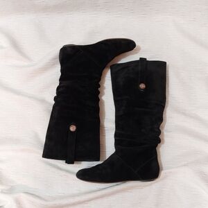 Elegant Black Suede Knee-High Boots